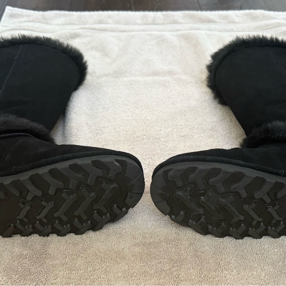 BearPaw Black Faux Fur Mid-Calf Winter Boots with Buckle Detail - Picture 7 of 7